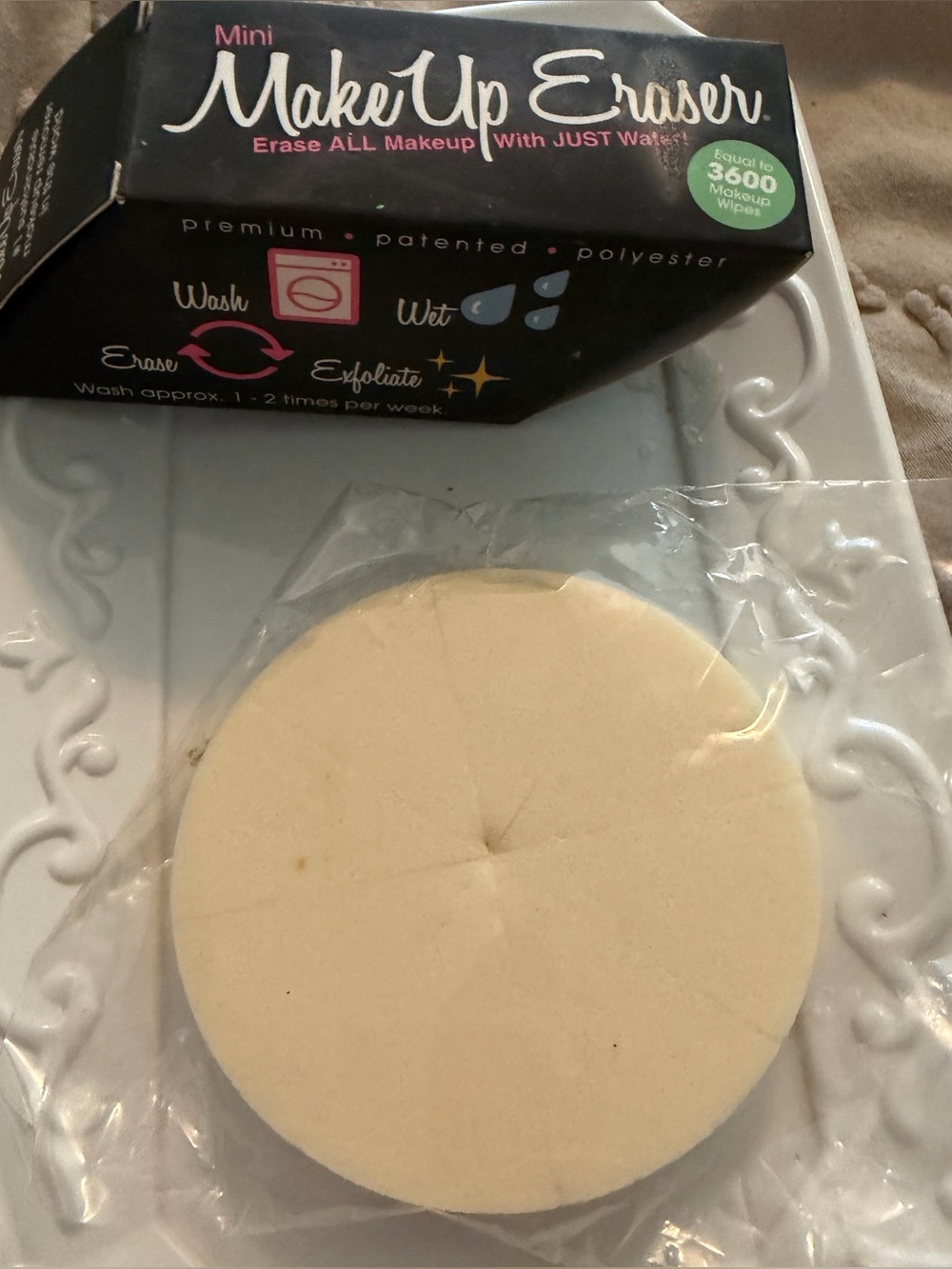 MakeUp Eraser and make up sponges new